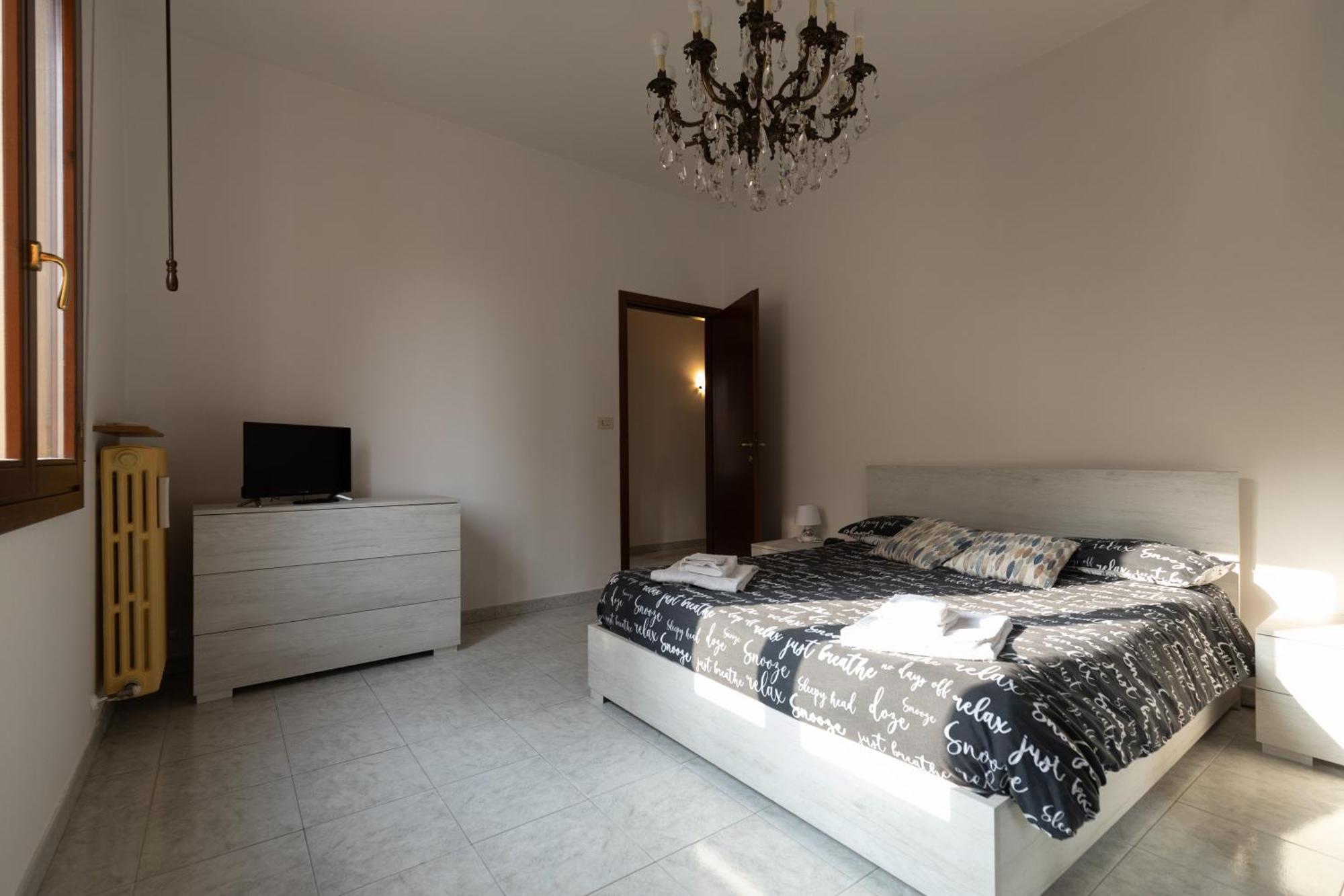 M.G. Home 2 A Un Passo Da Tutto Μπολόνια Εξωτερικό φωτογραφία