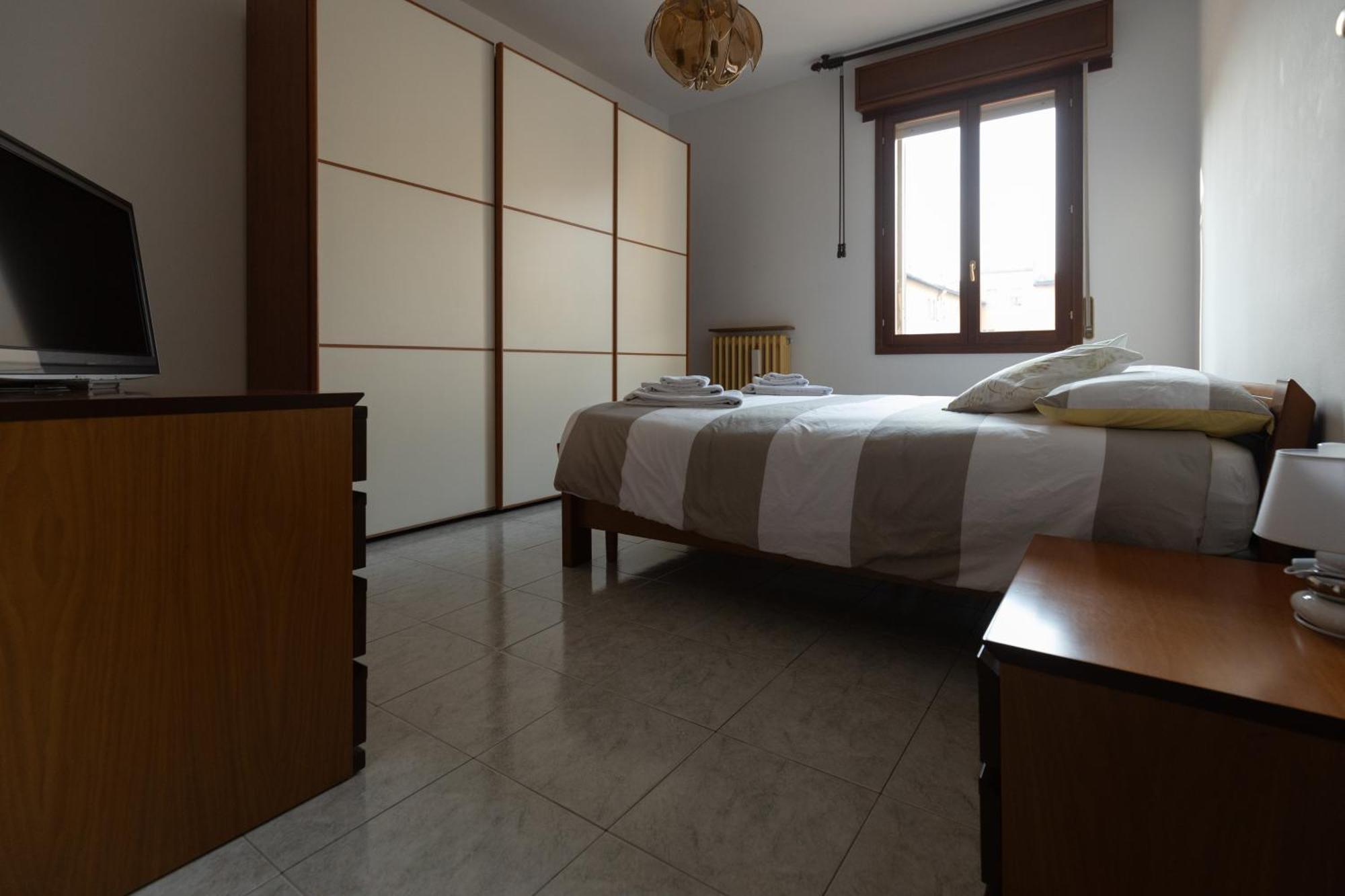 M.G. Home 2 A Un Passo Da Tutto Μπολόνια Εξωτερικό φωτογραφία