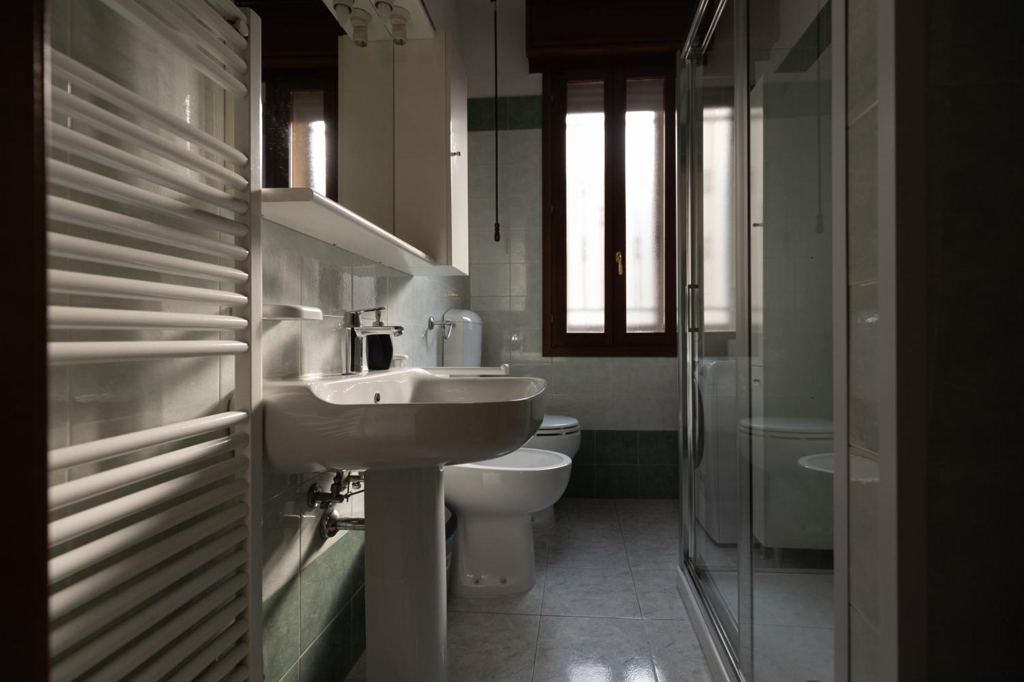 M.G. Home 2 A Un Passo Da Tutto Μπολόνια Εξωτερικό φωτογραφία